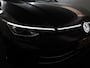 Volkswagen Golf 1.5 eHybrid 50 Edition 204 pk Automaat (DSG) | Verlengde garantie | Navigatie | Parkeersensoren | Achteruitrijcamera | Adaptieve cruise control | Stoelverwarming |
