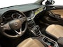 Opel Astra 1.4 Innovation | Apple Carplay & Android Auto | Camera | Parkeersensoren | Stoelverwarming | Stuurverwarming | Climate Control | 12 Maanden BOVAG Garantie