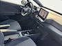 Volkswagen ID.3 Pure Oranje Edition 52 kWh 170 PK | 17% bijtelling | Navigatie | Stoelverwarming | Automatische airco | Onderhoud tot 10-1-2032