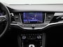Opel Astra 1.2 Elegance | LMV | Parkeer sensoren | Camera | Cruise control | DAB | Apple carplay | Navigatie | AGR Stoelen