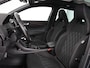Skoda Karoq 1.5 TSI Sportline | Panoramadak | Trekhaak | Stoelverwarming | Camera | Carplay | Virtual Cockpit | Canton Sound | 19'' | Parkeerhulp | Navigatie | Sfeerverlichting | Cruise control | Stuurverwarming