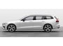 Volvo V60 2.0 T8 Plug-in hybrid AWD Plus Dark Adaptive Cruise & Pilot Assist | Panoramisch Schuif-/Kanteldak | 19"' velgen | Harman Kardon Premium Audio | Draadloze Telefoonlader