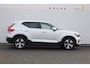Volvo XC40 T4 211PK Automaat Plug-in hybrid Core Bright / Apple carplay / Parkeersensoren met camera / Stoelverwarming / Elektrische achterklep / Keyless entry / Parkeersensoren met camera