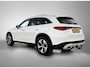 Mercedes-Benz GLC 300 e 4MATIC Plug-In Hybride Trekhaak | Panoramadak | Sfeerverlichting | Memory Voorstoelen | Stuur en Stoelverwarming. Inclusief 24 maanden MB Certified garantie voor Europa.