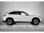 Mercedes-Benz GLC 300 e 4MATIC Plug-In Hybride Trekhaak | Panoramadak | Sfeerverlichting | Memory Voorstoelen | Stuur en Stoelverwarming. Inclusief 24 maanden MB Certified garantie voor Europa.