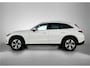 Mercedes-Benz GLC 300 e 4MATIC Plug-In Hybride Trekhaak | Panoramadak | Sfeerverlichting | Memory Voorstoelen | Stuur en Stoelverwarming. Inclusief 24 maanden MB Certified garantie voor Europa.