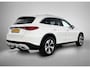 Mercedes-Benz GLC 300 e 4MATIC Plug-In Hybride Trekhaak | Panoramadak | Sfeerverlichting | Memory Voorstoelen | Stuur en Stoelverwarming. Inclusief 24 maanden MB Certified garantie voor Europa.
