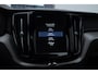 Volvo XC60 T8 390PK Automaat AWD R-Design / Adaptieve koplampen / BLIS /Adaptieve cruise control / Panoramadak / Apple carplay / Parkeersensoren met camera / Elektrische achterklep / Elektrische stoelen met geheugen / Stoel en stuurwielverwarming