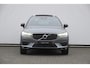Volvo XC60 T8 390PK Automaat AWD R-Design / Adaptieve koplampen / BLIS /Adaptieve cruise control / Panoramadak / Apple carplay / Parkeersensoren met camera / Elektrische achterklep / Elektrische stoelen met geheugen / Stoel en stuurwielverwarming