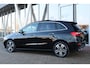 Mercedes-Benz B-klasse B250e 218PK AUTOMAAT LUXURY LINE NIGHT Panodak | Navi | Camera | Sfeerverl. | Carplay/Android | Keyless | Cruise | Stoelverw. | 17 Inch Lm |