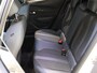 Peugeot e-2008 SUV Allure 50 kWh | Schuifdak | Keyless Entry | Stoelverwarming | 18 inch Velgen