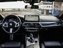 BMW 5-Serie 520i High Executive Edition M Sport Schuifdak M Multifunctionele Stoelen CoPilot Pack HUD Rondomzicht Camera Keyless Trekhaak 20"