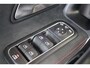 Mercedes-Benz A-klasse 200 Business Solution AMG Night-Pakket Stoelverwarming Sfeerverlichting Carplay Widescreen