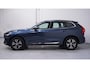 Volvo XC60 2.0 T6 Plug-in hybrid AWD Plus Bright 1e eigen NAP 18"lichtmetalen wielen lederen comfortstoelen wegklapbare trekhaak fietsendrager verwarmd stuurwiel en stoelen v+a aplle-carplay keyless go-start LED verl DAB ontvangst