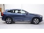 Volvo XC60 2.0 T6 Plug-in hybrid AWD Plus Bright 1e eigen NAP 18"lichtmetalen wielen lederen comfortstoelen wegklapbare trekhaak fietsendrager verwarmd stuurwiel en stoelen v+a aplle-carplay keyless go-start LED verl DAB ontvangst