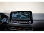Hyundai Kona Electric EV Fashion 64 kWh 3 fase [ Navi Adapt.cruise Krell Stoelverwarming ]