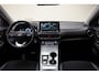 Hyundai Kona Electric EV Fashion 64 kWh 3 fase [ Navi Adapt.cruise Krell Stoelverwarming ]