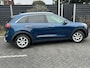 Kia Niro Hybrid ExecutiveLine 1.6 GDi 140PK Automaat Navigatie, Achteruitrijcamera, Stoelverwarming en Ventilatie, Stuurwielverwarming, Parkeersensoren, Trekhaak, Zomer en winterbandenset op lichtmetalen velgen.
