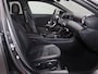 Mercedes-Benz A-klasse 180 Star Edition AMG Line | Night | Achteruitrijcamera | Dodehoekassistent |