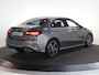 Mercedes-Benz A-klasse 180 Star Edition AMG Line | Night | Achteruitrijcamera | Dodehoekassistent |