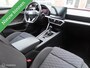 SEAT Leon 1.5 TSI FR Business Intense|Wegklapbare trekhaak|Camera|Sfeerverlichting|Stoel/Stuurverwarming.