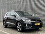 Volkswagen T-Roc 1.5 TSI R-Line Business / Digitaal dashboard /  Pano / Camera / Parkeersensoren V+A / Navigatie / Lichtmetaal 18 inch / **