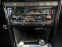 Volkswagen T-Roc 1.5 TSI R-Line Business / Digitaal dashboard /  Pano / Camera / Parkeersensoren V+A / Navigatie / Lichtmetaal 18 inch / **