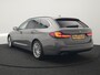 BMW 5-Serie Touring 530e Sportline PHEV 293pk Dealer O.H Bernina Grau Metallic | Trekhaak Afn. | M Sportstuur | Camera | Lederen Sportstoelen Verwarmd | Cruise Control | BMW LED | Hifi Sound | Apple Carplay | Navigatie | Virtual | DAB | Plug In Hybrid