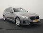 BMW 5-Serie Touring 530e Sportline Plug In Hybrid 293pk Dealer O.H Bernina Grau Metallic PHEV | Trekhaak Afn. | M Sportstuur | Camera | Lederen Sportstoelen Verwarmd | Cruise Control | BMW LED | Hifi Sound | Apple Carplay | Navigatie | Virtual | DAB |
