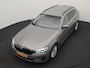 BMW 5-Serie Touring 530e Sportline Plug In Hybrid 293pk Dealer O.H Bernina Grau Metallic PHEV | Trekhaak Afn. | M Sportstuur | Camera | Lederen Sportstoelen Verwarmd | Cruise Control | BMW LED | Hifi Sound | Apple Carplay | Navigatie | Virtual | DAB |