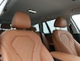 BMW 5-Serie Touring 530e Sportline PHEV 293pk Dealer O.H Bernina Grau Metallic | Trekhaak Afn. | M Sportstuur | Camera | Lederen Sportstoelen Verwarmd | Cruise Control | BMW LED | Hifi Sound | Apple Carplay | Navigatie | Virtual | DAB | Plug In Hybrid