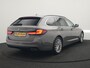 BMW 5-Serie Touring 530e Sportline PHEV 293pk Dealer O.H Bernina Grau Metallic | Trekhaak Afn. | M Sportstuur | Camera | Lederen Sportstoelen Verwarmd | Cruise Control | BMW LED | Hifi Sound | Apple Carplay | Navigatie | Virtual | DAB | Plug In Hybrid