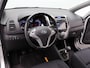 Hyundai ix20 1.4i Go! | Navigatie | Camera | Multifunctioneel Stuurwiel | Privacy Glass | Airco | Hill Hold Assist | 16'' Lichtmetalen Velgen | Slechts 29.933 KM NAP |