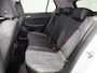 Volkswagen Golf 1.5 eHybrid Life Edition Navi via App Stoel/Stuurverw. massage Camera 18"velgen