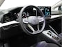 Volkswagen Golf 1.5 eHybrid Life Edition Navi via App Stoel/Stuurverw. massage Camera 18"velgen