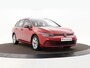 Volkswagen Golf Variant 1.0 eTSI 110pk DSG Life · Camera · ACC · Inklap. Trekhaak · Apple/Android Car Play · Clima · Navigatie · Verkeersbord Detectie · Garantie t/m 03-07-2027 of 100.000