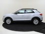 Volkswagen T-Roc 1.0 TSI Style | Achteruitrijcamera | Navigatie | Adaptieve cruise control | Elektrisch inklapbare buitenspiegels | CarPlay | Draadloze telefoonlader | Parkeersensoren |