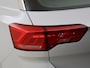 Volkswagen T-Roc 1.0 TSI Style | Achteruitrijcamera | Navigatie | Adaptieve cruise control | Elektrisch inklapbare buitenspiegels | CarPlay | Draadloze telefoonlader | Parkeersensoren |