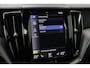 Volvo XC60 T4 R-Design | BLIS | Camera | Apple Carplay | Stoelverwarming | 19 Inch