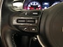 Kia Stonic 1.0 T-GDi DynamicLine | Apple Carplay / Android Auto | Licht + Regensensor | Parkeersensoren + Camera Achter | Cruise Control | Climate Control | 16" Lichtmetalen Velgen
