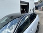 Peugeot E-3008 GT Avantage 210 PK 73 kWh | 525 KM WLTP | Volledig Nappa Lederen Bekleding | LED Matrix Verlichting | Navigatie | 20" Lichtmetalen Velgen | 360 Graden Camera | Dode Hoek Detectie | Adaptieve Cruise Control | Stoelverwarming + Massage + Ventilatie | Hoge Zitpositie |