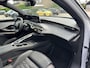 Peugeot E-3008 GT Avantage 210 PK 73 kWh | 525 KM WLTP | Volledig Nappa Lederen Bekleding | LED Matrix Verlichting | Navigatie | 20" Lichtmetalen Velgen | 360 Graden Camera | Dode Hoek Detectie | Adaptieve Cruise Control | Stoelverwarming + Massage + Ventilatie | Hoge Zitpositie |