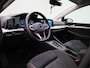 Volkswagen Golf 1.0 eTSI Life Business | Automaat | Apple CarPlay/ Android Auto | Navigatie | Parkeersensoren | Memory Seats | Cruise Control Adaptief  | Stoel/ Stuur Verwarming | Lichtmetalen Velgen |