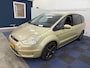 Ford S-Max 2.0-16V / NIEUWE APK / RIJDT SCHAKELT GOED