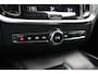 Volvo V60 2.0 B3 Momentum Business Automaat - Carplay, Digital Cockpit