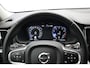 Volvo V60 2.0 B3 Momentum Business Automaat - Carplay, Digital Cockpit
