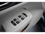 Volvo V60 2.0 T6 PHEV Twin Engine AWD Momentum Pro - Trekhaak, Leer