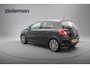 Opel Corsa 1.4 16V 111 Edition - Airco, Cruise