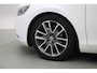 Volvo V40 2.0 D2 Momentum Business - Navi, Camera, Cruise