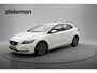 Volvo V40 2.0 D2 Momentum Business - Navi, Camera, Cruise